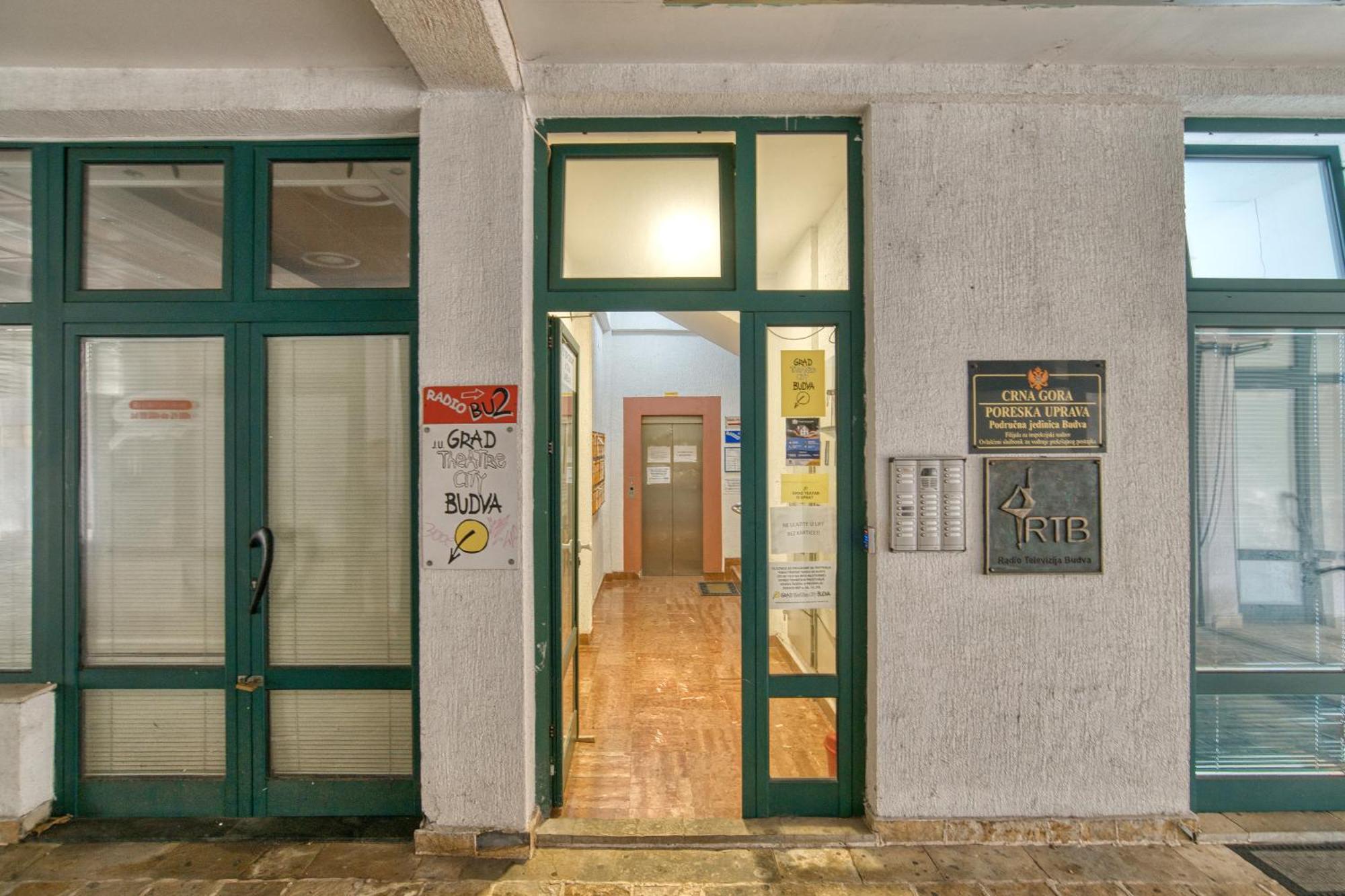 Apartment Azurium Budva